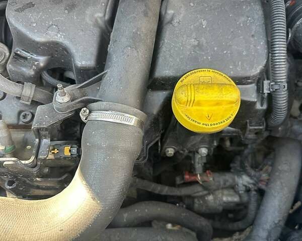 Білий Рено Сценік, об'ємом двигуна 1.5 л та пробігом 280 тис. км за 7500 $, фото 8 на Automoto.ua
