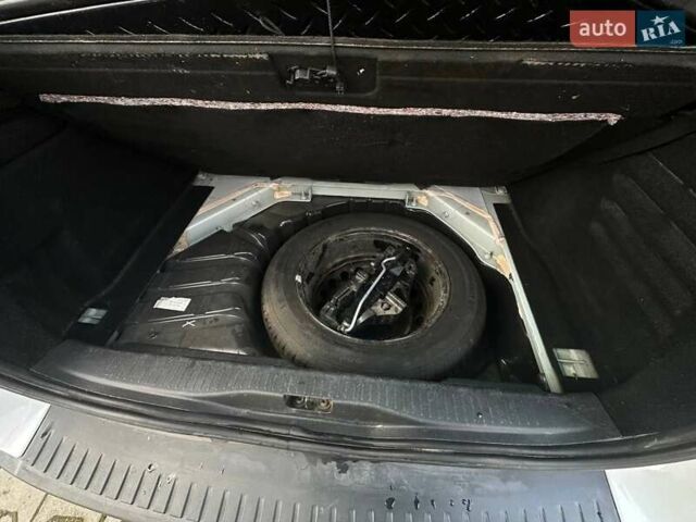 Білий Рено Сценік, об'ємом двигуна 1.6 л та пробігом 254 тис. км за 8300 $, фото 36 на Automoto.ua