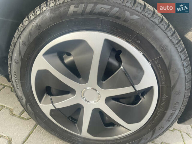 Белый Рено Сценик, объемом двигателя 2 л и пробегом 203 тыс. км за 8500 $, фото 28 на Automoto.ua