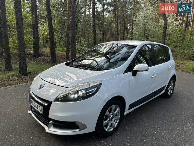 Білий Рено Сценік, об'ємом двигуна 1.5 л та пробігом 290 тис. км за 5950 $, фото 16 на Automoto.ua