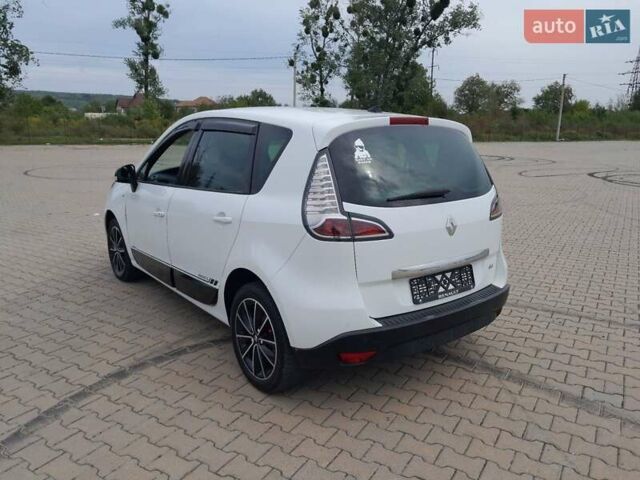 Белый Рено Сценик, объемом двигателя 1.46 л и пробегом 211 тыс. км за 7950 $, фото 6 на Automoto.ua