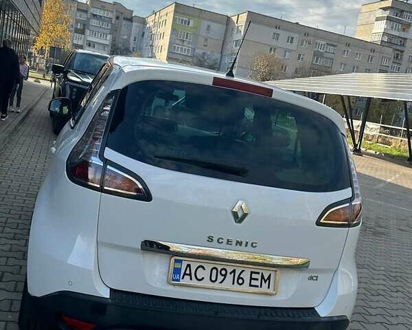 Білий Рено Сценік, об'ємом двигуна 1.6 л та пробігом 254 тис. км за 8300 $, фото 1 на Automoto.ua
