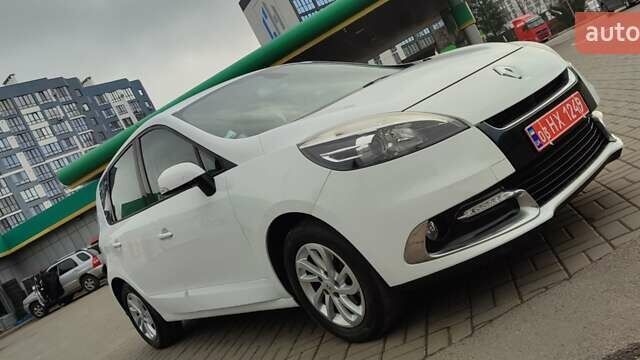 Белый Рено Сценик, объемом двигателя 1.5 л и пробегом 255 тыс. км за 8850 $, фото 3 на Automoto.ua