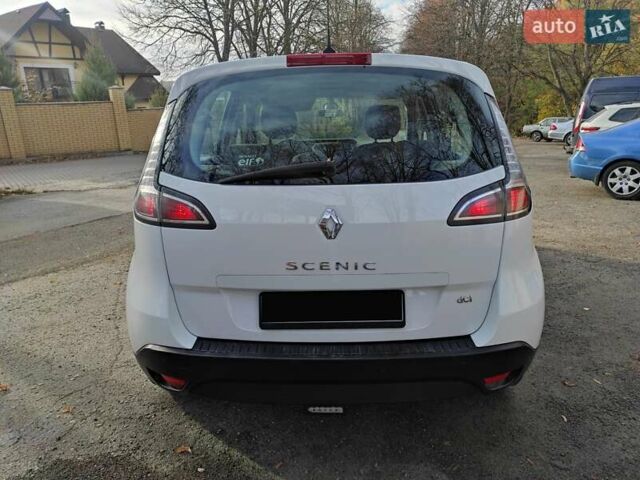 Білий Рено Сценік, об'ємом двигуна 1.46 л та пробігом 236 тис. км за 6999 $, фото 6 на Automoto.ua