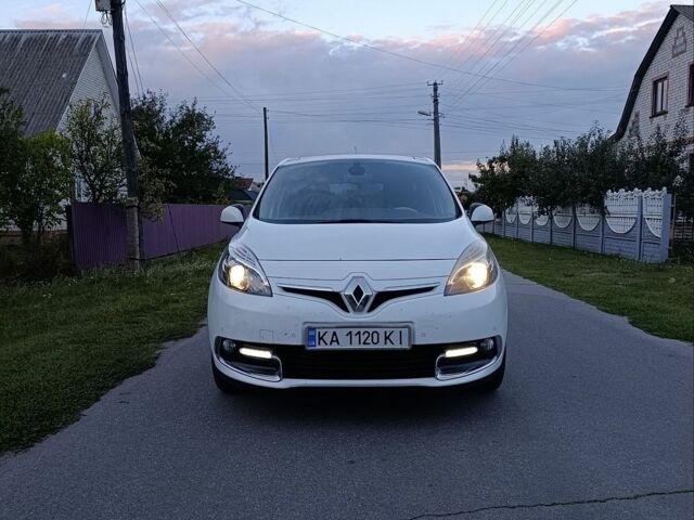 Белый Рено Сценик, объемом двигателя 1.46 л и пробегом 340 тыс. км за 7500 $, фото 2 на Automoto.ua