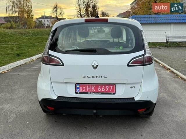 Рено Сценик 2012 в Радивилове на Automoto.ua Белый Рено Сценик, объемом двигателя 1.5 л и пробегом 205 тыс. км за 7800 $, фото 10 на Automoto.ua