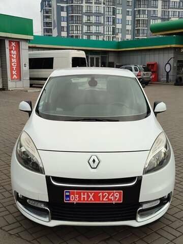 Белый Рено Сценик, объемом двигателя 1.5 л и пробегом 255 тыс. км за 8850 $, фото 4 на Automoto.ua