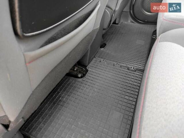 Білий Рено Сценік, об'ємом двигуна 1.46 л та пробігом 236 тис. км за 6999 $, фото 28 на Automoto.ua