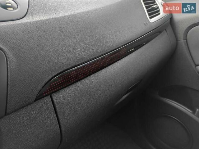 Білий Рено Сценік, об'ємом двигуна 1.46 л та пробігом 236 тис. км за 6999 $, фото 58 на Automoto.ua