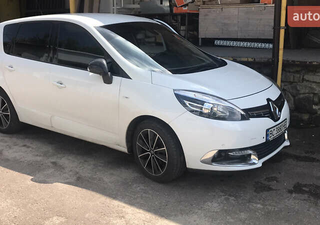 Білий Рено Сценік, об'ємом двигуна 1.46 л та пробігом 192 тис. км за 9800 $, фото 1 на Automoto.ua