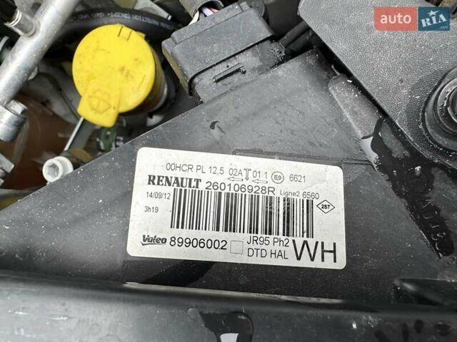 Белый Рено Сценик, объемом двигателя 1.5 л и пробегом 207 тыс. км за 7500 $, фото 27 на Automoto.ua