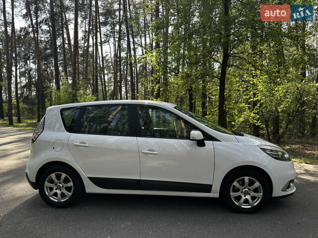 Білий Рено Сценік, об'ємом двигуна 1.5 л та пробігом 290 тис. км за 5950 $, фото 1 на Automoto.ua