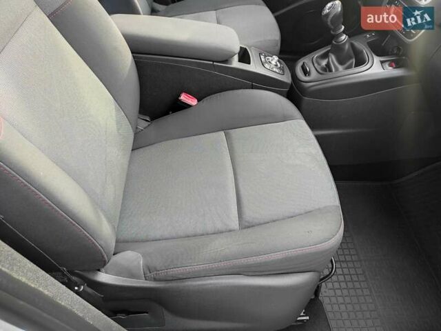 Білий Рено Сценік, об'ємом двигуна 1.46 л та пробігом 236 тис. км за 6999 $, фото 43 на Automoto.ua