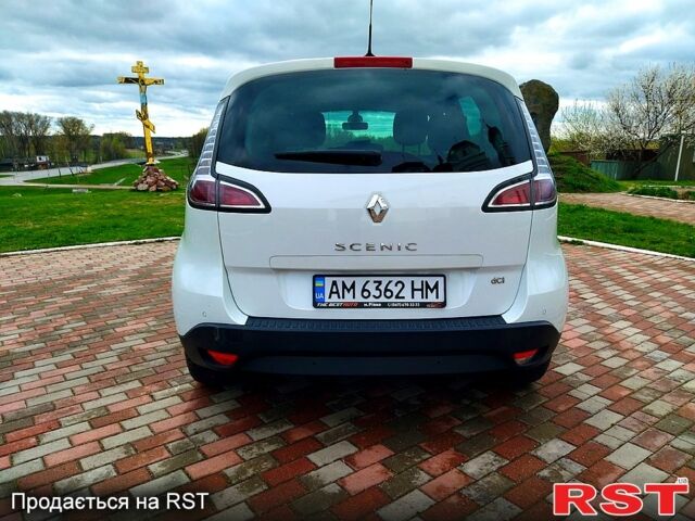 Белый Рено Сценик, объемом двигателя 1.5 л и пробегом 230 тыс. км за 9500 $, фото 5 на Automoto.ua