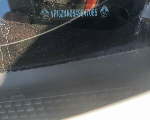 Белый Рено Сценик, объемом двигателя 1.6 л и пробегом 205 тыс. км за 9800 $, фото 17 на Automoto.ua