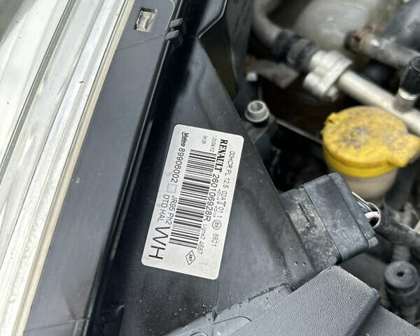 Белый Рено Сценик, объемом двигателя 1.5 л и пробегом 148 тыс. км за 8400 $, фото 32 на Automoto.ua