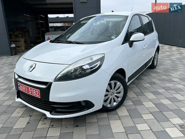 Белый Рено Сценик, объемом двигателя 1.5 л и пробегом 148 тыс. км за 8400 $, фото 66 на Automoto.ua