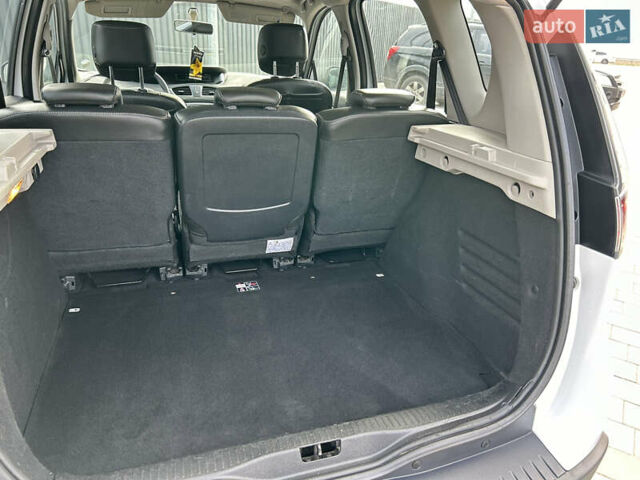 Белый Рено Сценик, объемом двигателя 1.5 л и пробегом 148 тыс. км за 8400 $, фото 51 на Automoto.ua