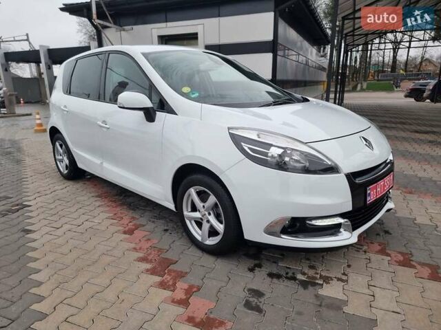 Белый Рено Сценик, объемом двигателя 1.5 л и пробегом 223 тыс. км за 8400 $, фото 19 на Automoto.ua