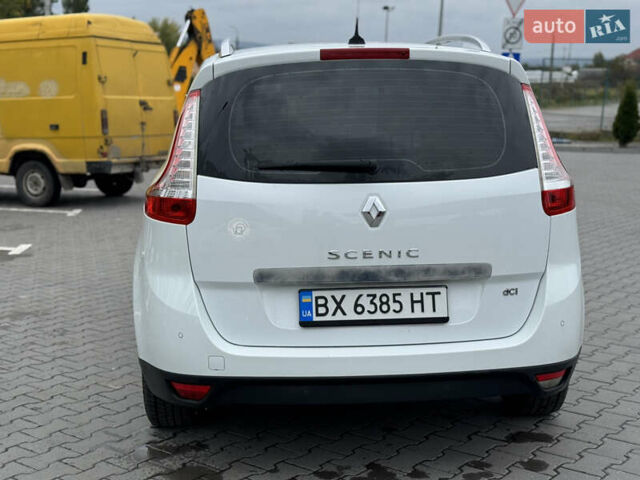 Білий Рено Сценік, об'ємом двигуна 1.46 л та пробігом 210 тис. км за 9299 $, фото 7 на Automoto.ua