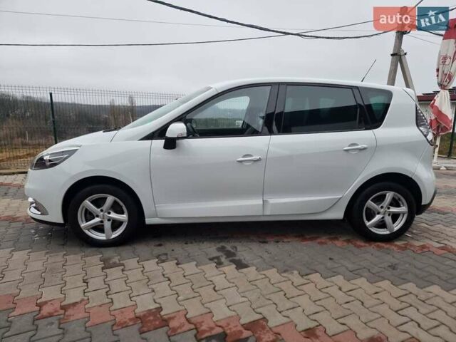 Белый Рено Сценик, объемом двигателя 1.5 л и пробегом 223 тыс. км за 8400 $, фото 8 на Automoto.ua