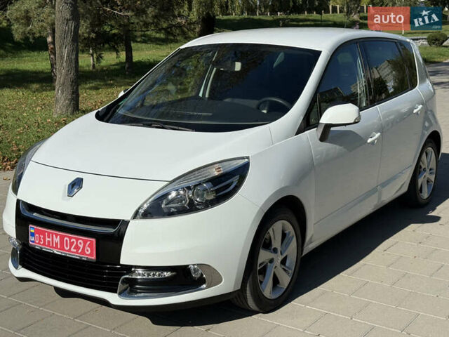 Белый Рено Сценик, объемом двигателя 1.46 л и пробегом 164 тыс. км за 8999 $, фото 16 на Automoto.ua