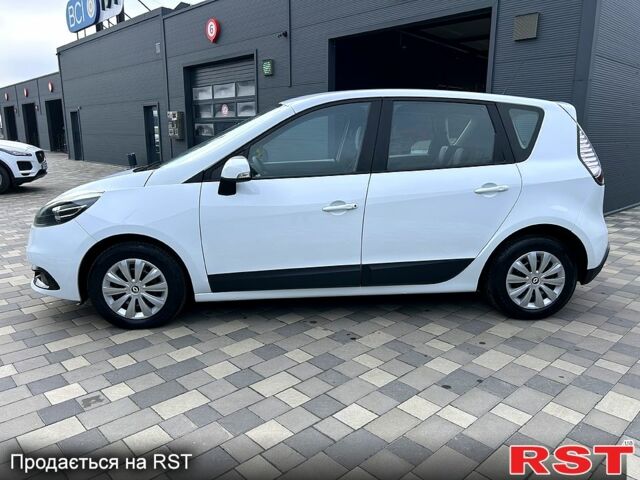 Белый Рено Сценик, объемом двигателя 1.5 л и пробегом 148 тыс. км за 8500 $, фото 2 на Automoto.ua