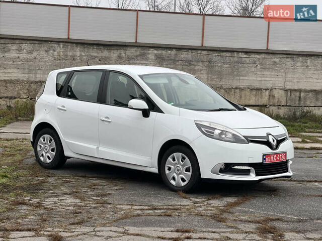 Белый Рено Сценик, объемом двигателя 1.46 л и пробегом 190 тыс. км за 9750 $, фото 12 на Automoto.ua