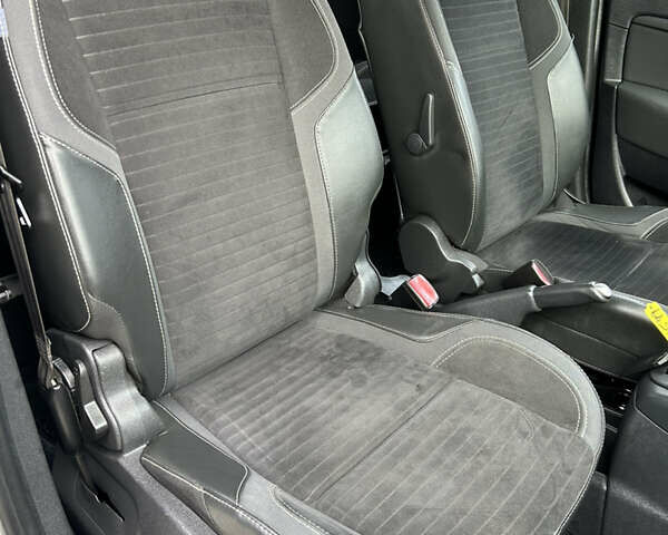 Белый Рено Сценик, объемом двигателя 1.5 л и пробегом 148 тыс. км за 8400 $, фото 131 на Automoto.ua