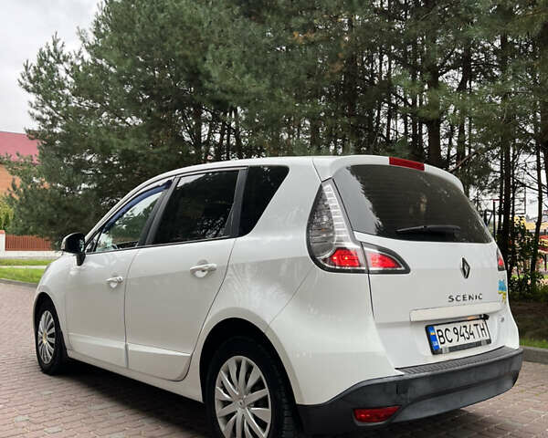 Белый Рено Сценик, объемом двигателя 1.46 л и пробегом 289 тыс. км за 6800 $, фото 3 на Automoto.ua