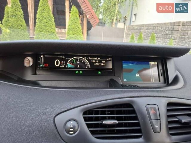 Білий Рено Сценік, об'ємом двигуна 1.46 л та пробігом 266 тис. км за 7500 $, фото 6 на Automoto.ua
