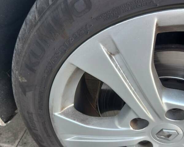 Белый Рено Сценик, объемом двигателя 1.6 л и пробегом 205 тыс. км за 9800 $, фото 16 на Automoto.ua