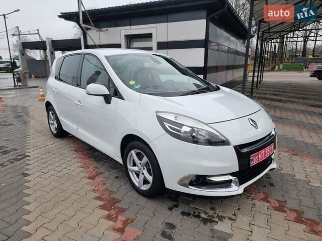 Белый Рено Сценик, объемом двигателя 1.5 л и пробегом 223 тыс. км за 8400 $, фото 18 на Automoto.ua