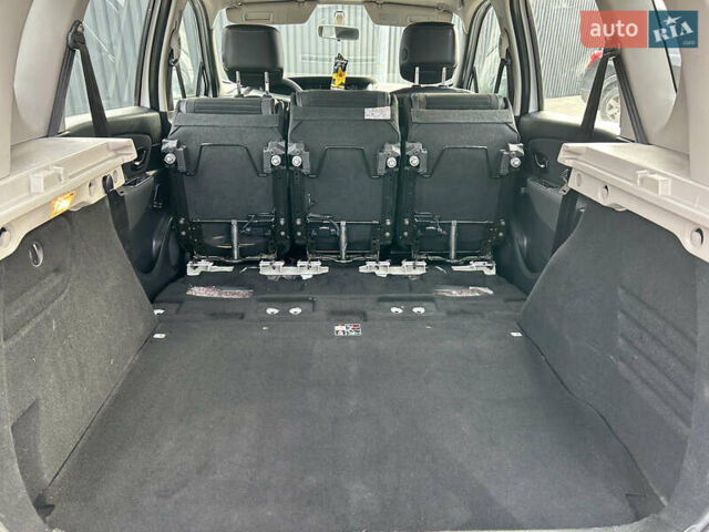 Белый Рено Сценик, объемом двигателя 1.5 л и пробегом 148 тыс. км за 8400 $, фото 53 на Automoto.ua