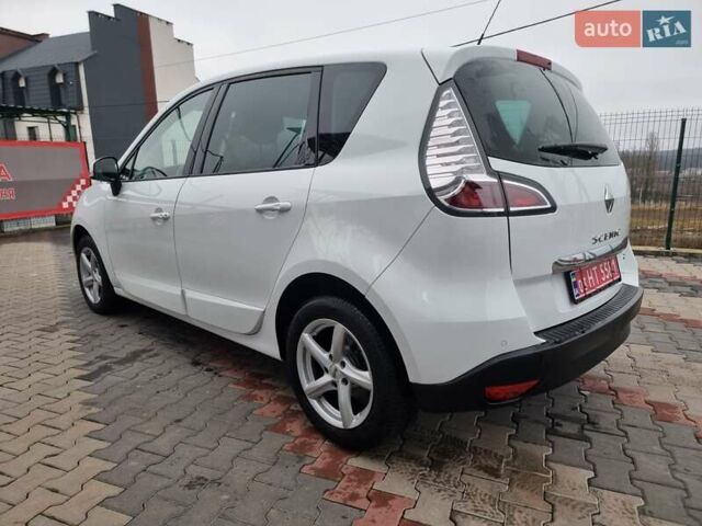Белый Рено Сценик, объемом двигателя 1.5 л и пробегом 223 тыс. км за 8400 $, фото 10 на Automoto.ua
