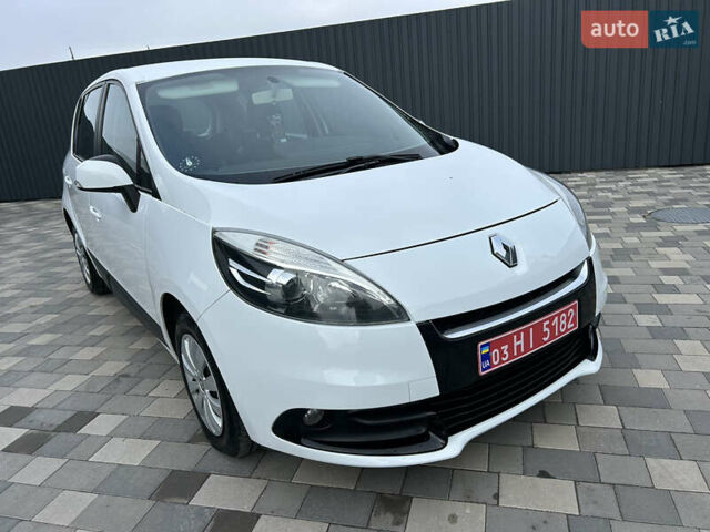 Белый Рено Сценик, объемом двигателя 1.5 л и пробегом 148 тыс. км за 8400 $, фото 78 на Automoto.ua