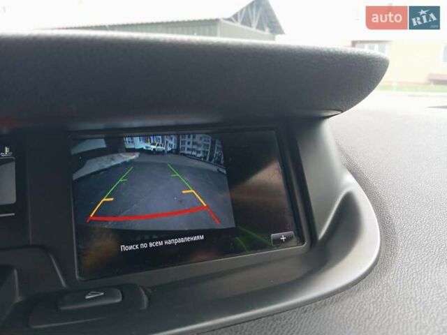 Белый Рено Сценик, объемом двигателя 1.5 л и пробегом 265 тыс. км за 6400 $, фото 11 на Automoto.ua