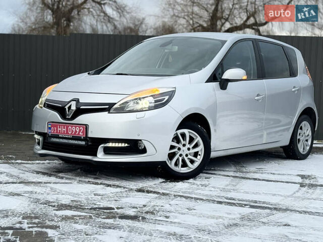 Белый Рено Сценик, объемом двигателя 1.46 л и пробегом 198 тыс. км за 9200 $, фото 14 на Automoto.ua