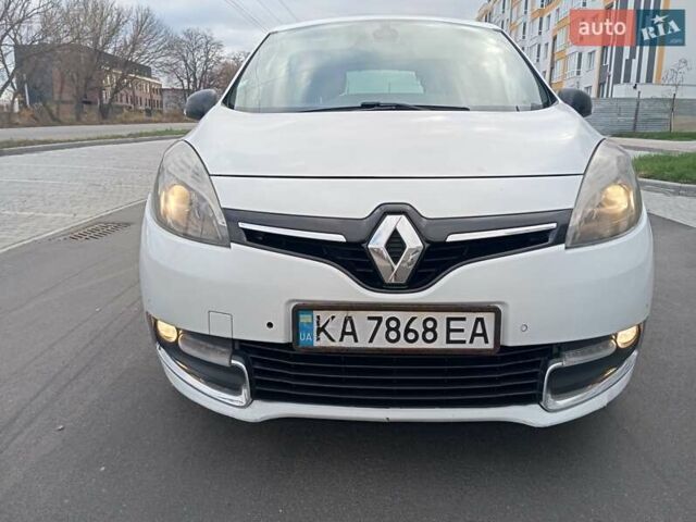 Белый Рено Сценик, объемом двигателя 1.5 л и пробегом 265 тыс. км за 6400 $, фото 4 на Automoto.ua