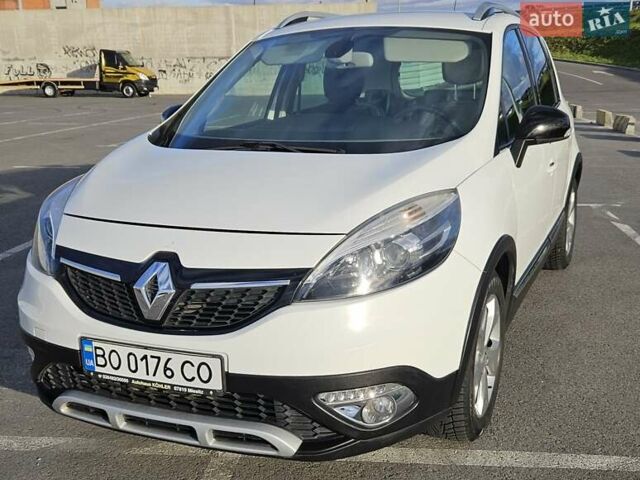Білий Рено Сценік, об'ємом двигуна 1.6 л та пробігом 122 тис. км за 9800 $, фото 3 на Automoto.ua