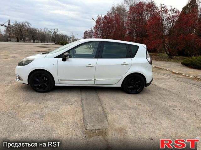 Белый Рено Сценик, объемом двигателя 1.5 л и пробегом 265 тыс. км за 6800 $, фото 1 на Automoto.ua