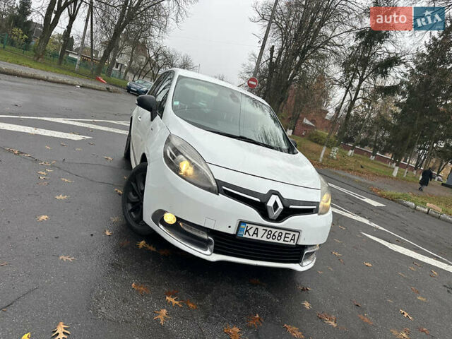 Білий Рено Сценік, об'ємом двигуна 1.46 л та пробігом 265 тис. км за 6550 $, фото 16 на Automoto.ua