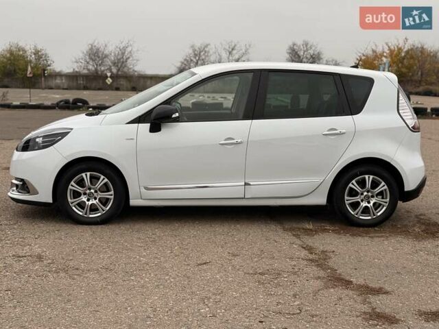 Білий Рено Сценік, об'ємом двигуна 1.5 л та пробігом 208 тис. км за 10500 $, фото 3 на Automoto.ua