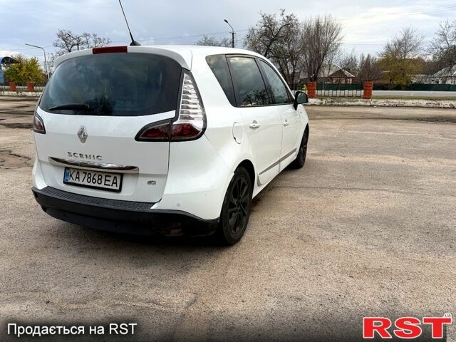 Белый Рено Сценик, объемом двигателя 1.5 л и пробегом 265 тыс. км за 6800 $, фото 3 на Automoto.ua