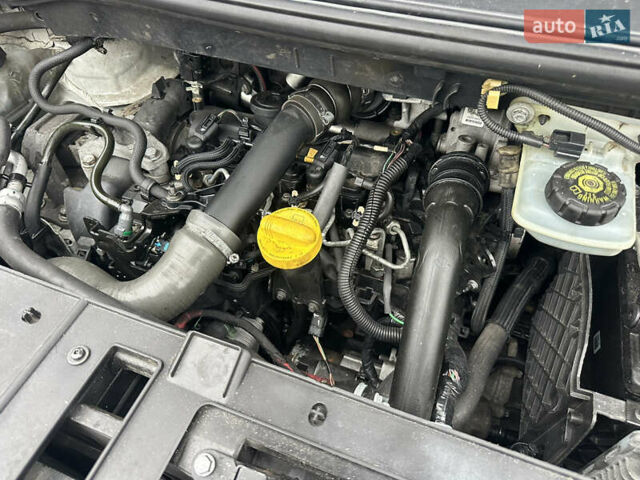 Білий Рено Сценік, об'ємом двигуна 1.46 л та пробігом 265 тис. км за 6550 $, фото 46 на Automoto.ua