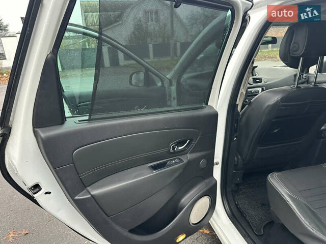 Білий Рено Сценік, об'ємом двигуна 1.46 л та пробігом 265 тис. км за 6550 $, фото 33 на Automoto.ua