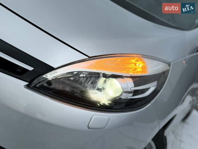 Белый Рено Сценик, объемом двигателя 1.46 л и пробегом 198 тыс. км за 9200 $, фото 16 на Automoto.ua