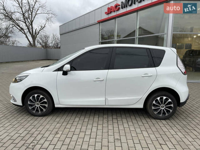 Білий Рено Сценік, об'ємом двигуна 1.46 л та пробігом 349 тис. км за 9999 $, фото 15 на Automoto.ua