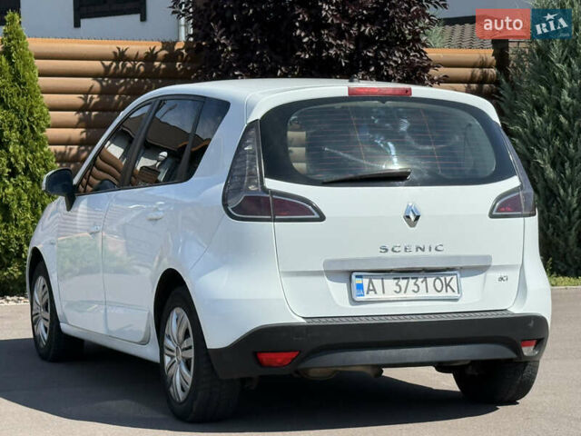 Белый Рено Сценик, объемом двигателя 1.46 л и пробегом 215 тыс. км за 7700 $, фото 24 на Automoto.ua