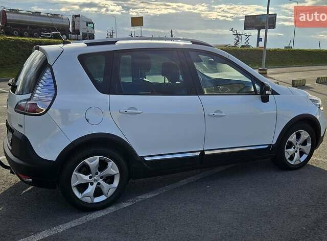 Білий Рено Сценік, об'ємом двигуна 1.6 л та пробігом 122 тис. км за 9800 $, фото 6 на Automoto.ua